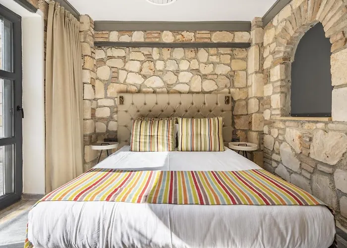 Charming Flat Near Hadrians Gate Antalya